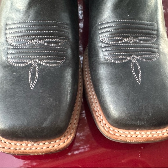 ARIAT Women’s Fiona square toe western boot in midnight/black floral - Picture 10 of 10